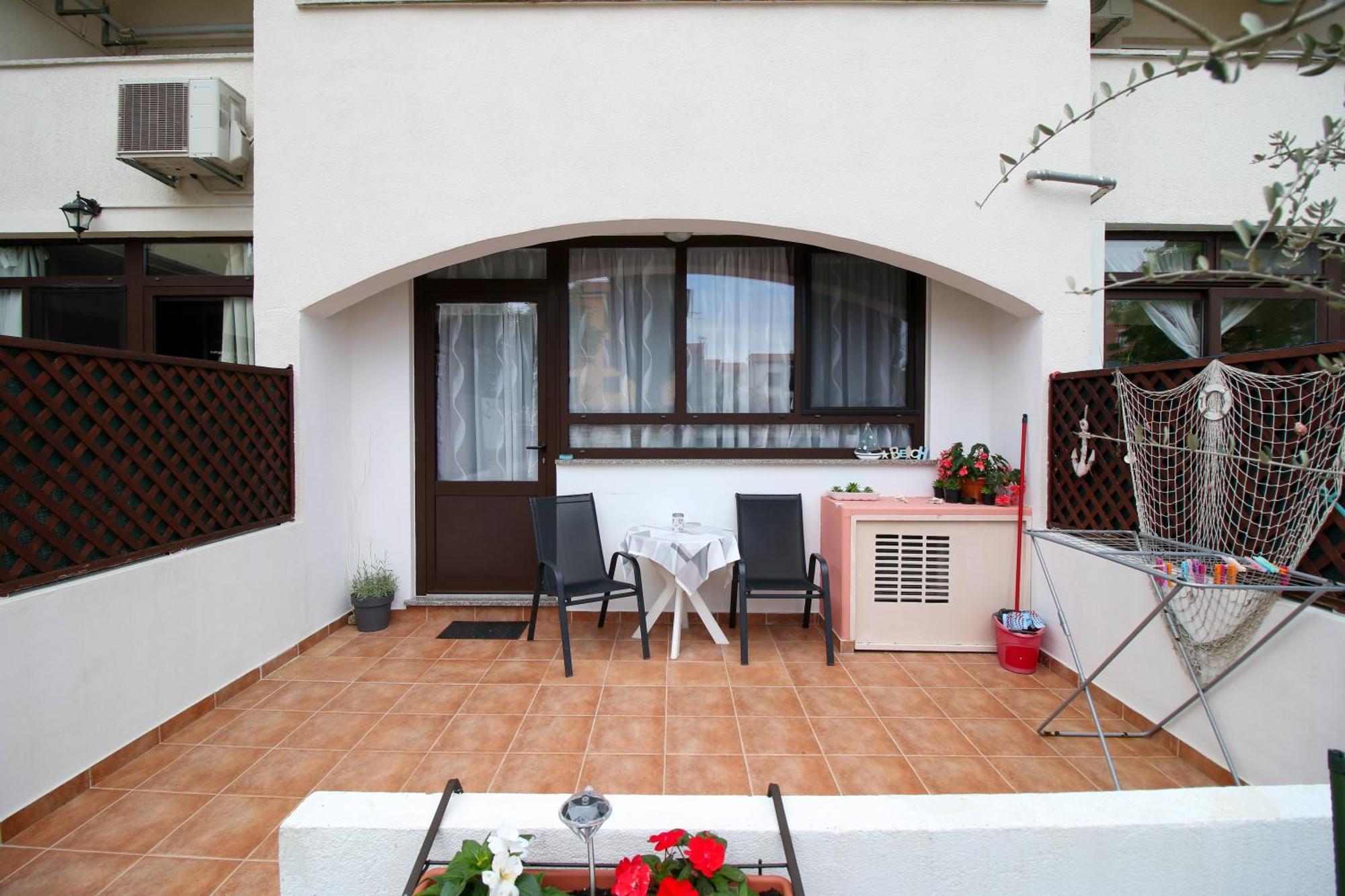Apartment Svid โรวีน ภายนอก รูปภาพ